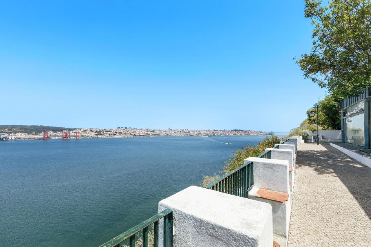 Apartament Cantinho Do Tejo Almada Zewnętrze zdjęcie